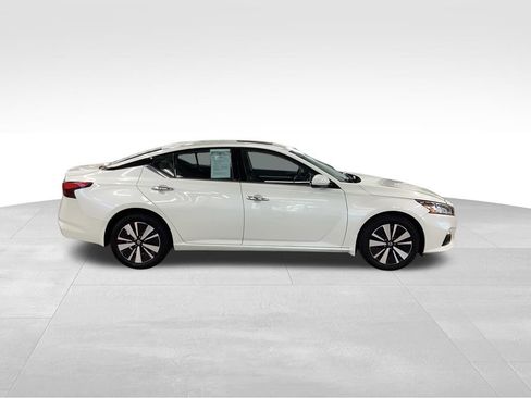 Used 2019 Nissan Altima 2.5 SV AWD/4WD image 25