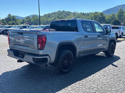 Used 2024 GMC Sierra 1500 Pro w/ Graphite Edition AWD/4WD image 8