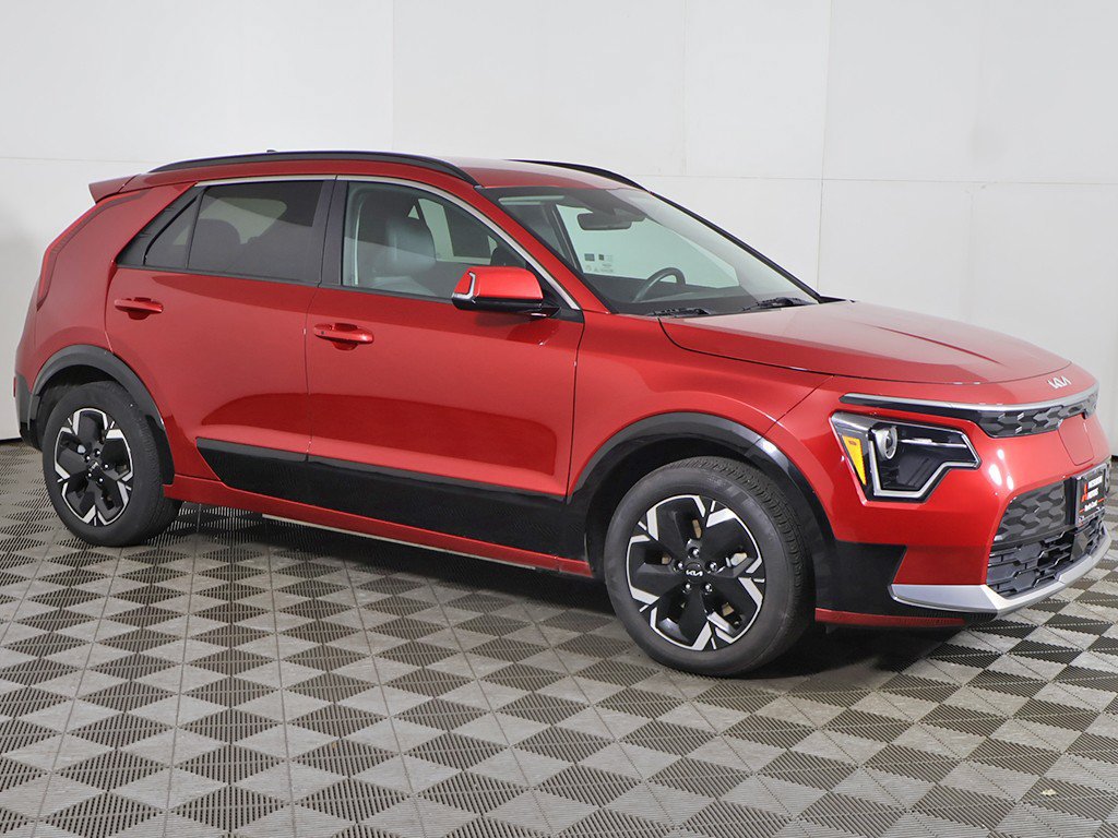 Used 2023 Kia Niro Wind FWD image 14