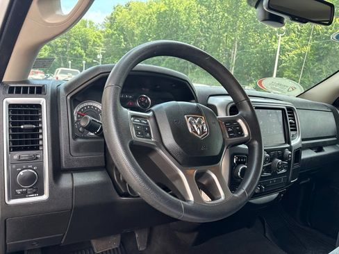 Used 2022 RAM 1500 Classic SLT w/ Electronics Group AWD/4WD image 12