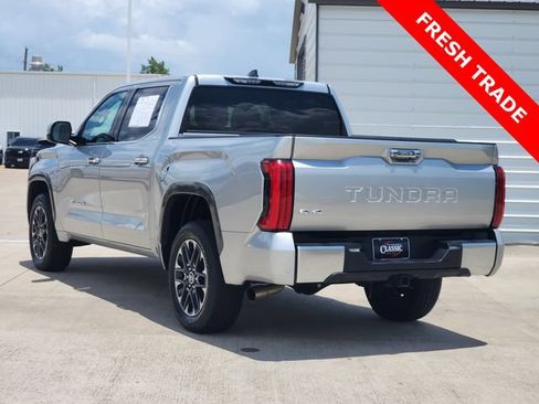 Used 2022 Toyota Tundra Limited w/ Power Package AWD/4WD image 5