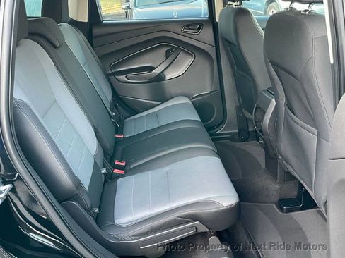 Used 2017 Ford Escape S image 12