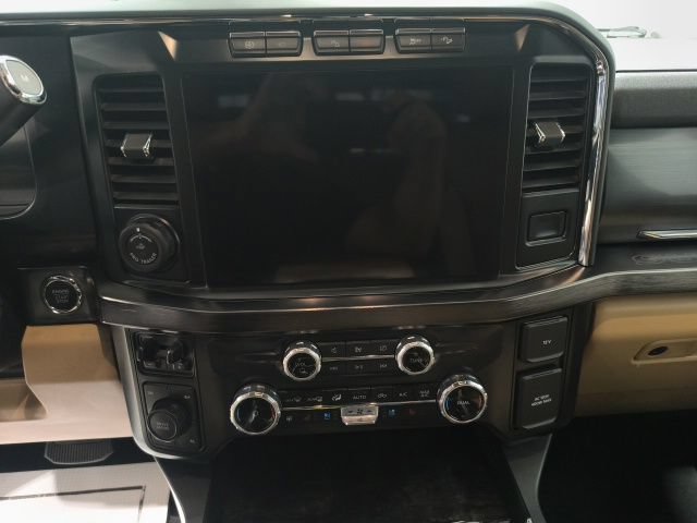 Used 2023 Ford F350 Lariat w/ Lariat Ultimate Package AWD/4WD image 26