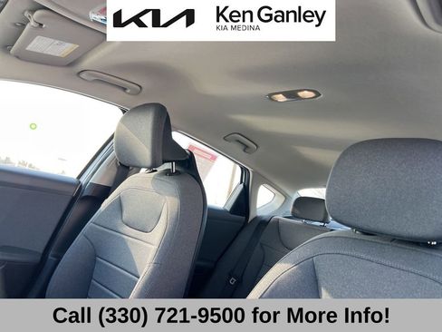 Certified 2025 Kia K4 EX image 44