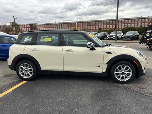 Used 2019 MINI Cooper Clubman ALL4 image 4