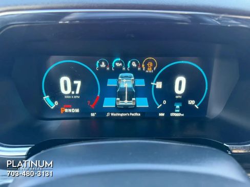 Used 2021 Ford F150 Lariat image 9