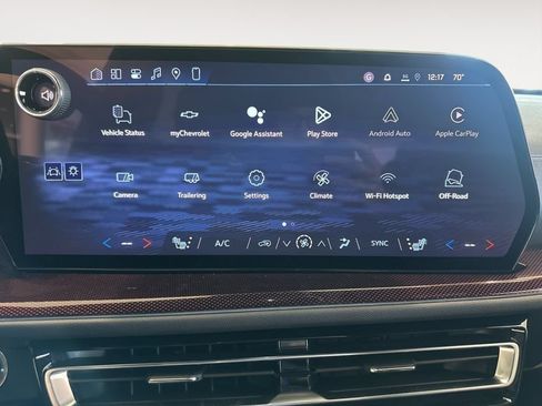 New 2026 Chevrolet Traverse Z71 w/ Driver Confidence Package AWD/4WD image 31