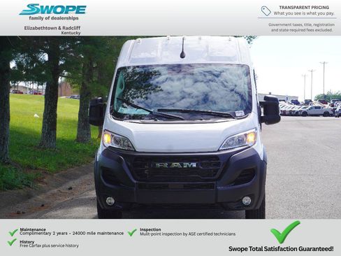 Used 2025 RAM ProMaster 2500 w/ Convenience Group FWD image 8