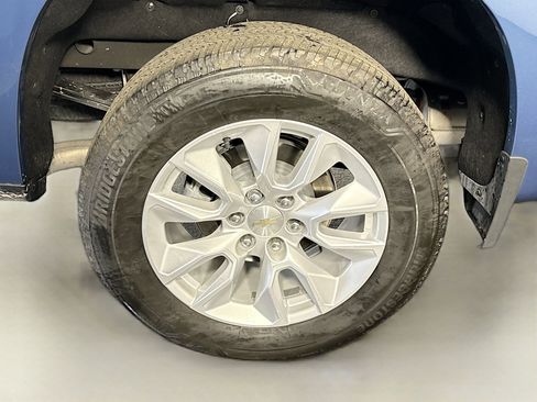 Used 2024 Chevrolet Silverado 1500 Custom image 31