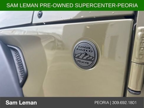 Used 2025 Jeep Wrangler Unlimited Sport AWD/4WD image 7