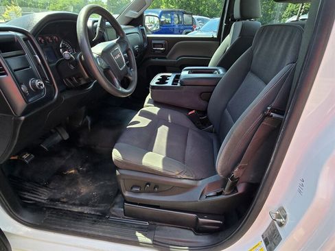 Used 2018 GMC Sierra 1500 2WD Regular Cab image 10