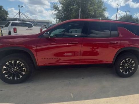 Used 2026 Chevrolet Traverse Z71 w/ Driver Confidence Package AWD/4WD image 5