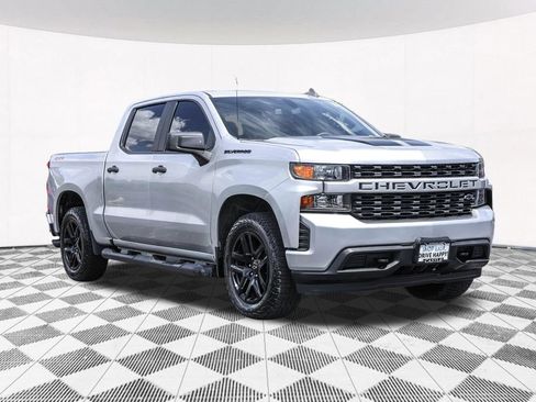 Used 2021 Chevrolet Silverado 1500 Custom w/ Rally Edition AWD/4WD image 9