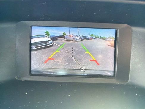 Used 2017 Ford Focus SE FWD image 21