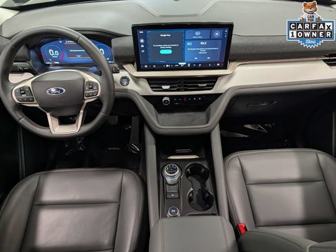 Used 2025 Ford Explorer Active w/ Active Comfort Package AWD/4WD image 25