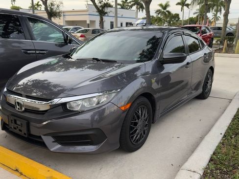 Used 2018 Honda Civic LX image 2