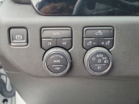 Used 2025 Chevrolet Silverado 1500 RST w/ Convenience Package II image 20