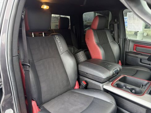 Used 2017 RAM 1500 Rebel w/ Luxury Group image 33