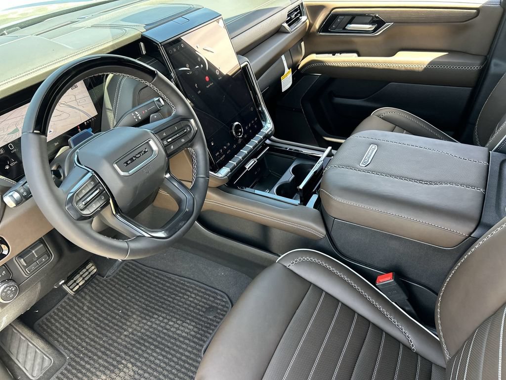 New 2026 GMC Yukon XL Denali Ultimate AWD/4WD image 10