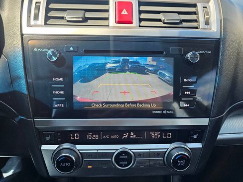 Used 2017 Subaru Legacy 2.5i Premium AWD/4WD image 14