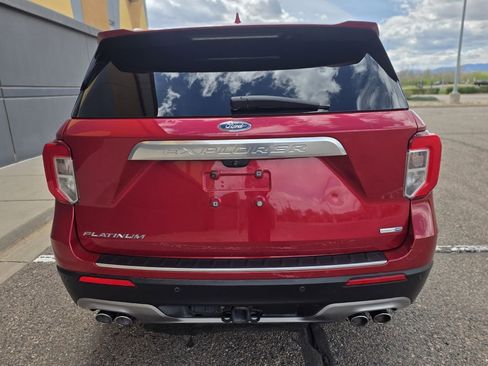 Used 2020 Ford Explorer Platinum w/ Premium Technology Package AWD/4WD image 6