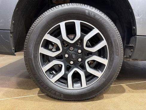 Used 2022 Ford Maverick Lariat w/ Lariat Luxury Package AWD/4WD image 50