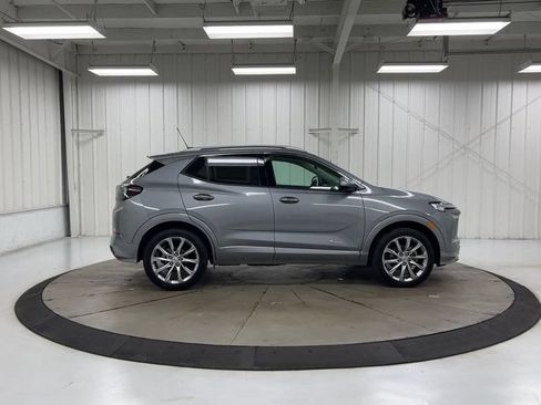 Used 2024 Buick Encore GX Avenir w/ Avenir Convenience Package AWD/4WD image 9