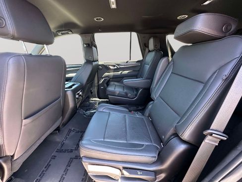 Used 2021 GMC Yukon Denali AWD/4WD image 29
