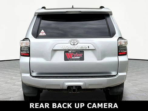Used 2020 Toyota 4Runner SR5 Premium AWD/4WD image 5