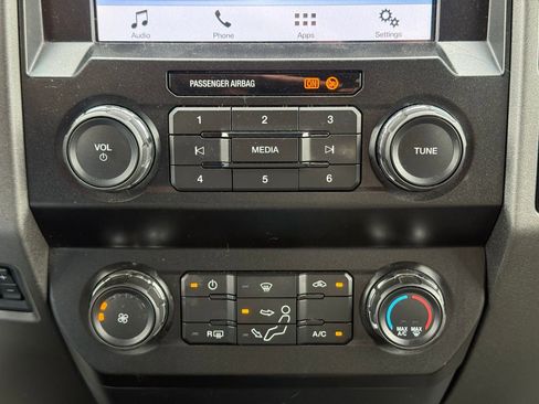 Used 2019 Ford F250 XL w/ STX Appearance Package image 10