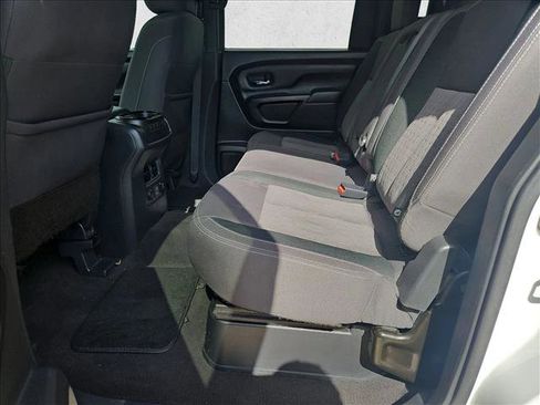 Used 2023 Nissan Titan SV w/ SV Convenience Package image 18