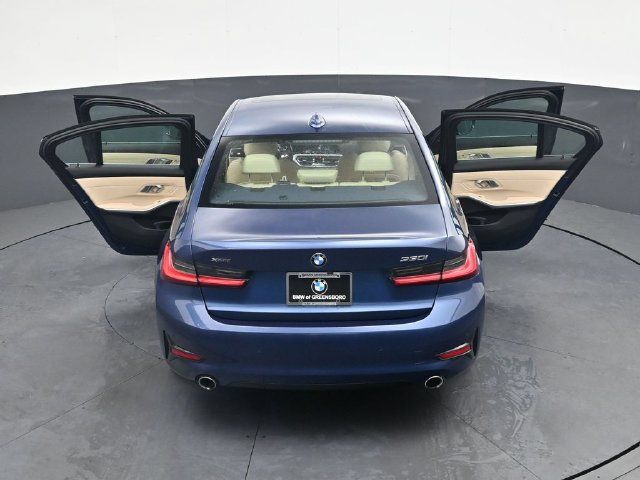 Used 2021 BMW 330i xDrive Sedan AWD/4WD image 41