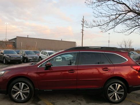 Used 2019 Subaru Outback 3.6R Limited image 6