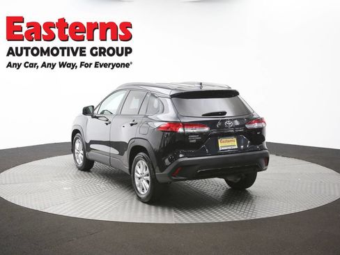 Used 2025 Toyota Corolla Cross LE FWD image 63