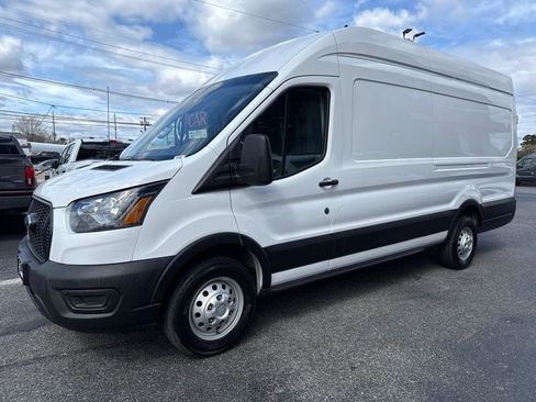 Used 2023 Ford Transit 250 148 High Roof Extended AWD image 3