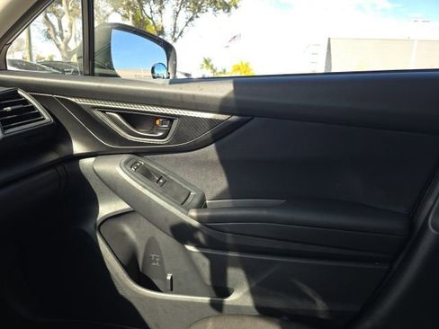 Used 2019 Subaru Impreza 2.0i w/ Eyesight image 12