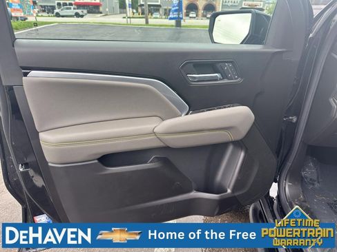 New 2026 Chevrolet Colorado ZR2 w/ Technology Package AWD/4WD image 21