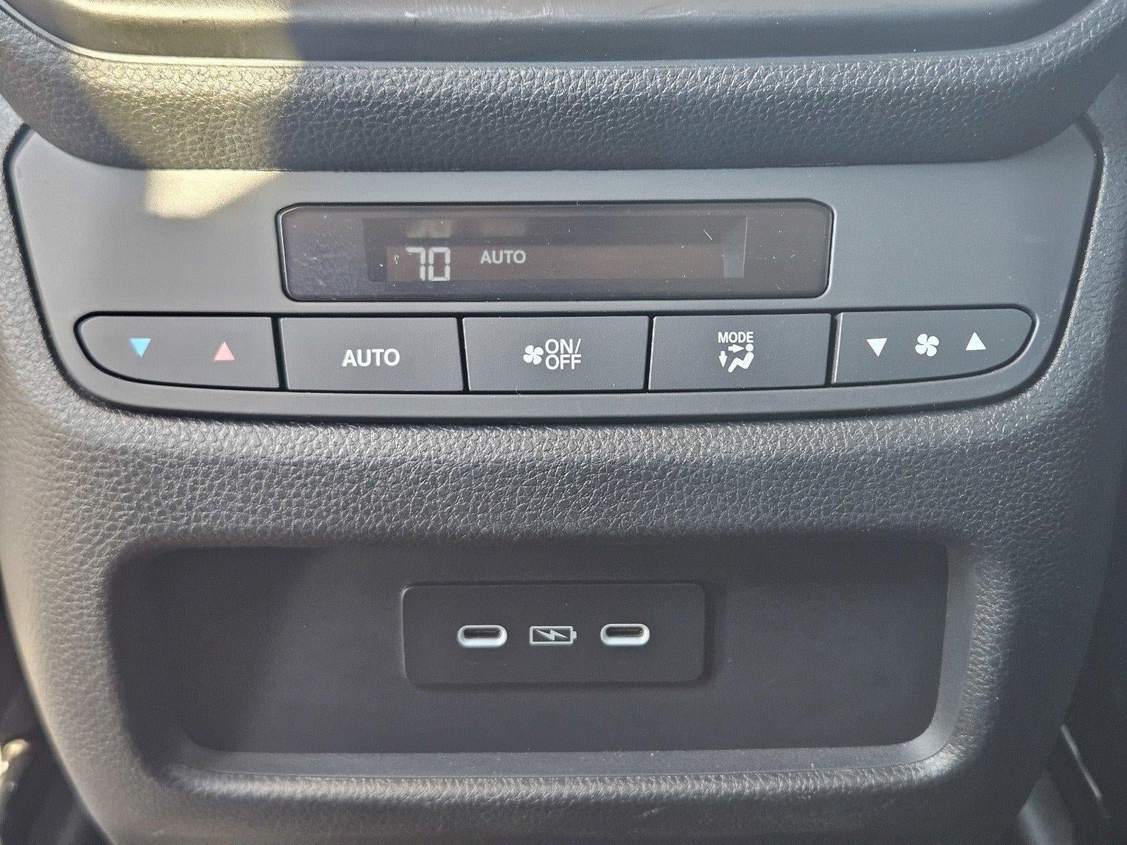 Used 2025 Honda Pilot EX-L image 15