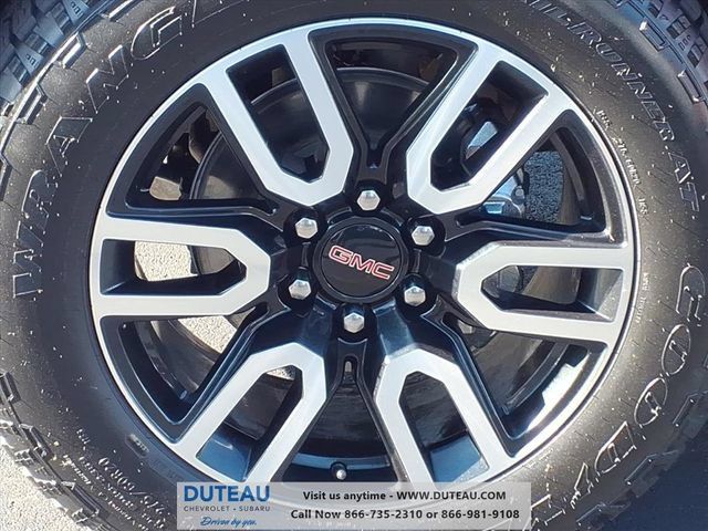 Certified 2023 GMC Yukon AT4 w/ Max Trailering Package AWD/4WD image 4