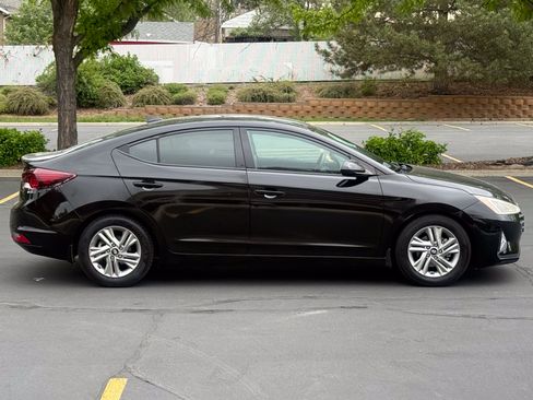 Used 2020 Hyundai Elantra SEL w/ Cargo Package (C1) FWD image 3