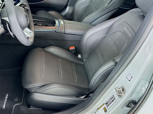 New 2026 Mercedes-Benz E 53 AMG e 4MATIC Sedan image 21