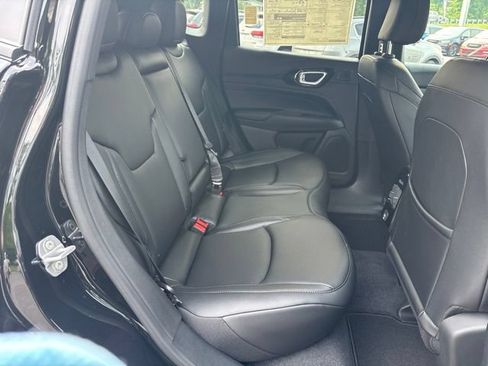 New 2026 Jeep Compass Limited w/ Sun, Sound & Navigation Group AWD/4WD image 16