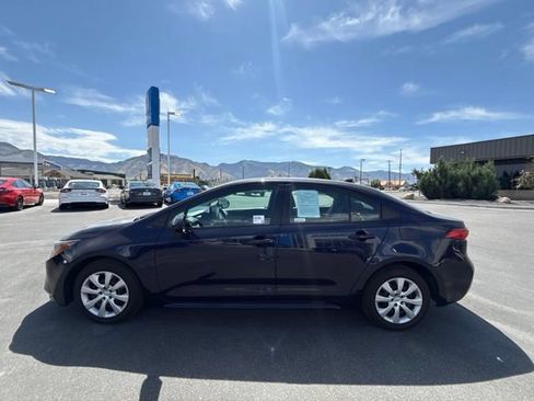 Used 2025 Toyota Corolla LE FWD image 8