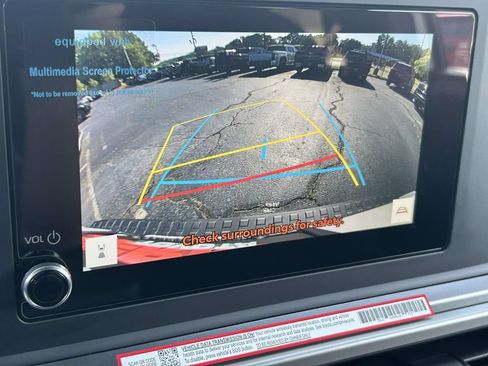 New 2026 Toyota 4Runner SR5 AWD/4WD image 25