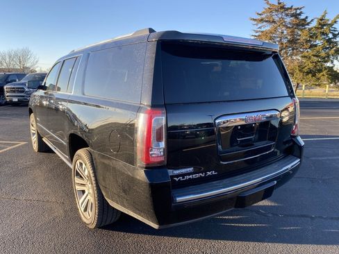 Used 2018 GMC Yukon XL Denali w/ Denali Ultimate Package image 5