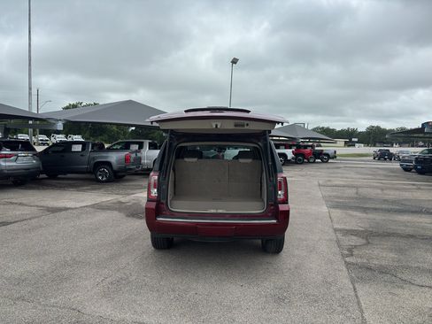 Used 2016 GMC Yukon Denali w/ Open Road Package AWD/4WD image 7