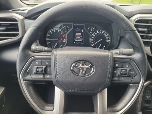 New 2026 Toyota Tundra SR5 w/ SR5 Convenience Package RWD image 8