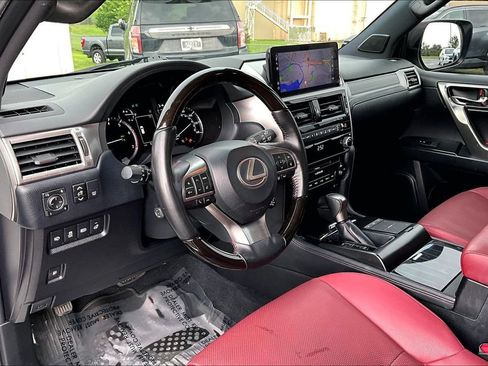 Used 2022 Lexus GX 460 Premium w/ Premium Package AWD/4WD image 18