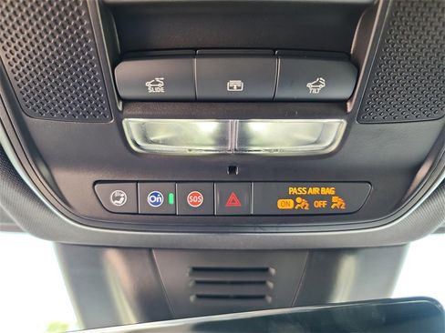 New 2025 Chevrolet Equinox EV RS w/ Convenience Package II image 20