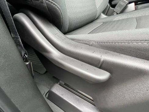 Certified 2024 Chevrolet Silverado 1500 Custom image 12